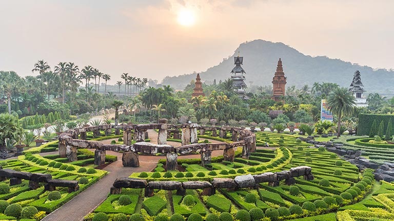 Nong-Nooch-Tropical-Botanical-Garden-2
