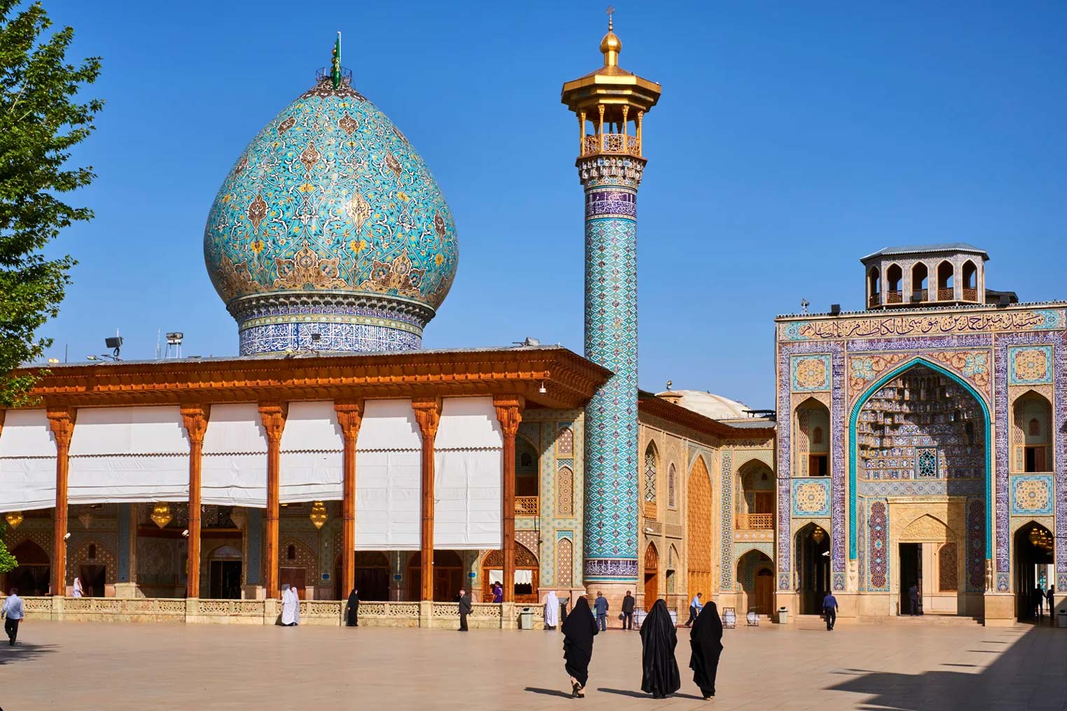 Shah-Cheragh-mausoleum